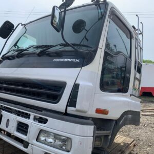 CE-AD-11 | Cabin only Isuzu Giga Cabin CYJ51W6-7002349 PJ-CYJ51W6A with bed July 2006 uploads/parts/woocommerce/woo_10951_1.jpg