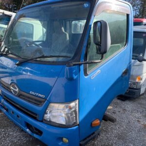 CE-AK-45 | Cabin only Hino Dutro Cabin XZU720-0006547 TKG-XZU720M April 2014 uploads/parts/woocommerce/woo_12126_1.jpg