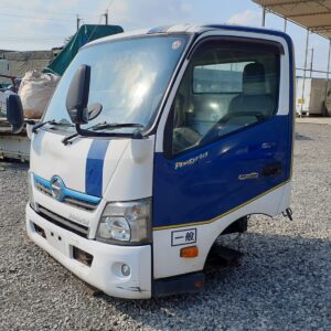 [資料番号：CF-AE-37】 キャビン専用 日野デュトロ キャビン XKU710-0002357 TSG-XKU710M 2015年7月号