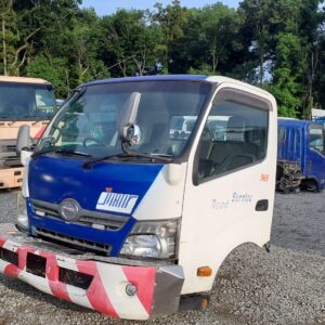 [資料番号：CE-BB-129】 キャビンのみ 日野デュトロ キャビン XZU720-0001119 XZU720M MT