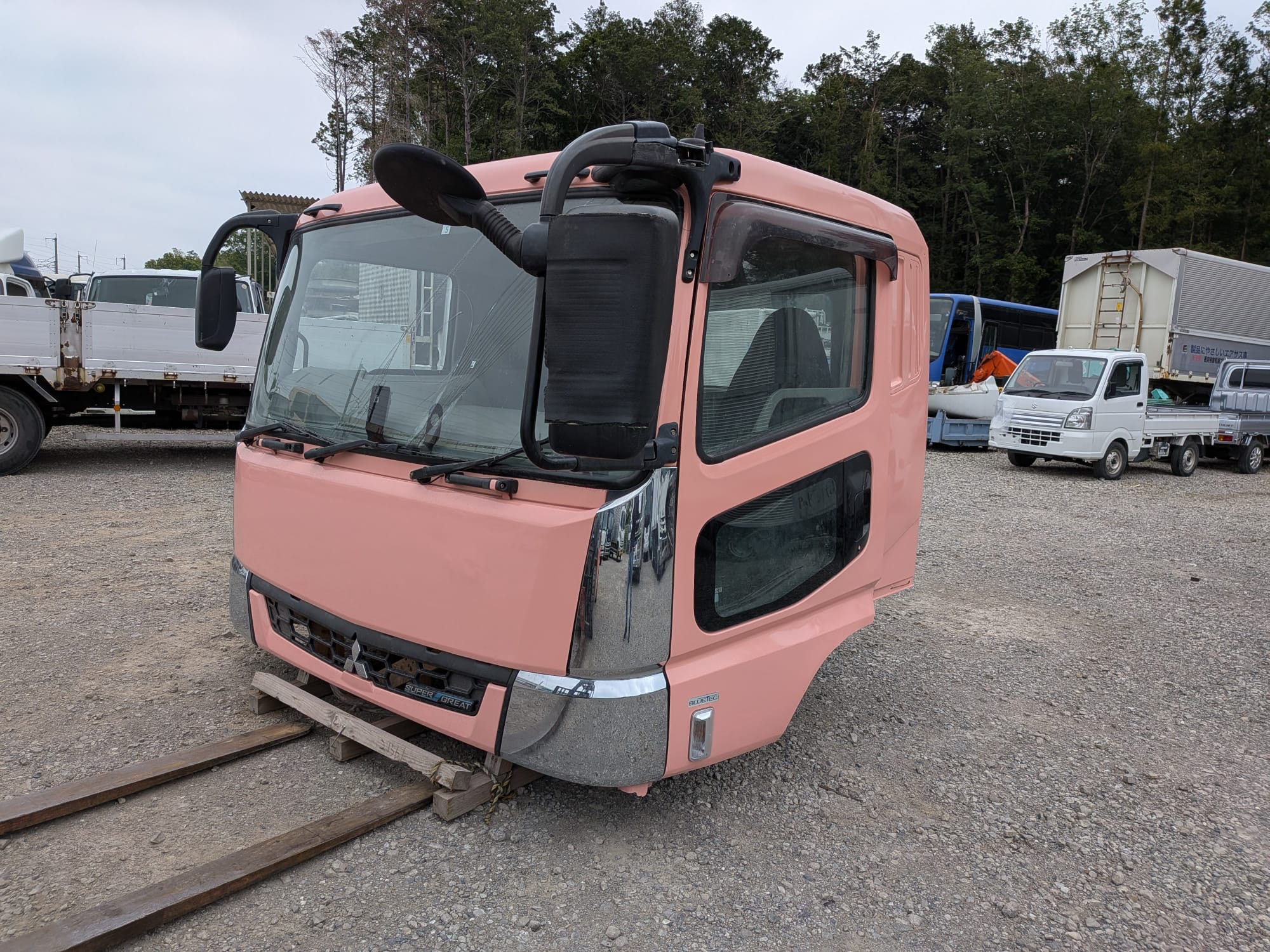 CG-AF-20 | Cabin only Mitsubishi Super Great Cabin FU70GY-500037