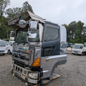 [品番：CG-AG-31] キャビン本体のみ、日野プロフィア キャビン FS2PKJ-10367、ベッド付き
