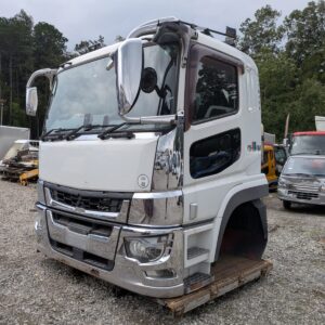 CG-AG-119 | Cabin Only Mitsubishi Super Great Cabin FS74HZ-500841 With Bed uploads/parts/woocommerce/woo_14392_1.jpg