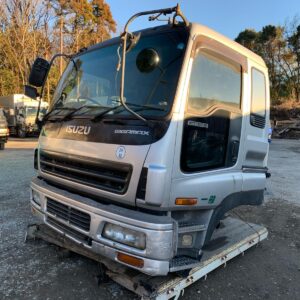 CE-AB-31 | Cabin only Isuzu Giga Cabin CYJ51W5-7000958 PJ-CYJ51W5 with bed March 2005 uploads/parts/woocommerce/woo_5559_1.jpg