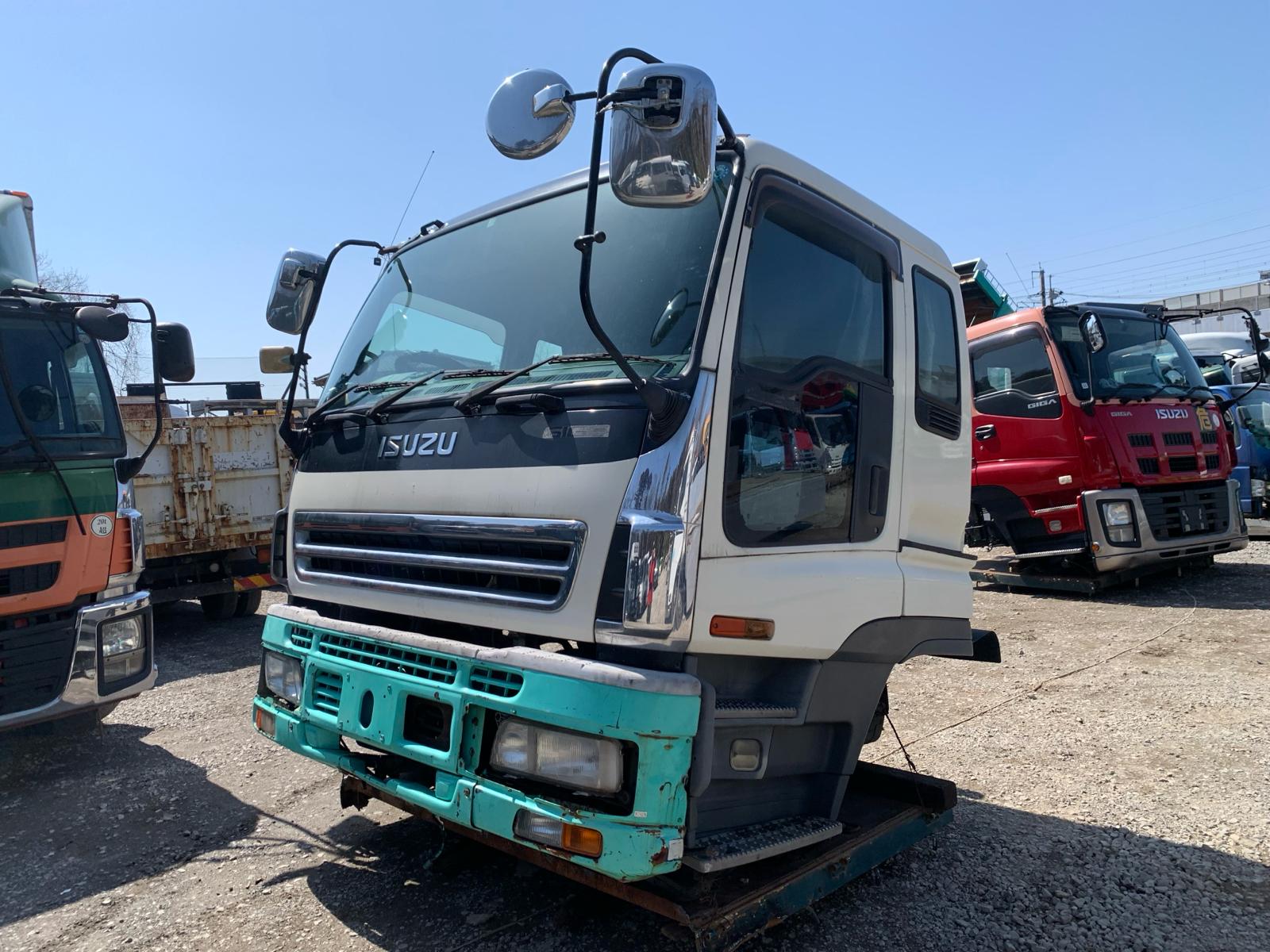 キャビンのみ いすゞ CXG77X6-7000153 PJ-CXG77X6 ベッド付き 2007年5月 [Ref.No: CE-AD-29].