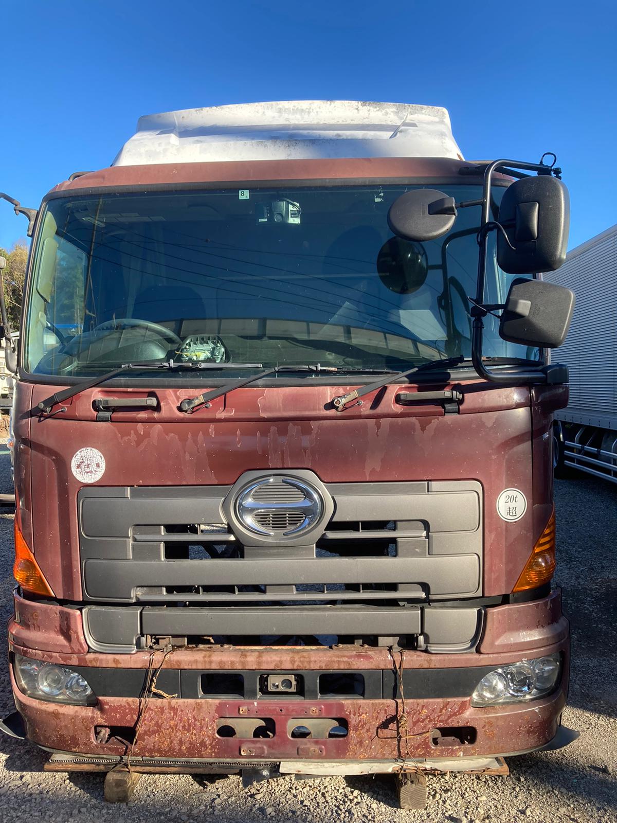CD-BB-88 | Cabin only Hino Profia Cabin FR1EZY-13467 FRIEZY with bed