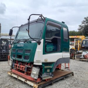 CC-AJ-40 | Cabin only Isuzu Giga Cabin CYJ77A-7000330 with bed uploads/parts/woocommerce/woo_9217_1.jpg