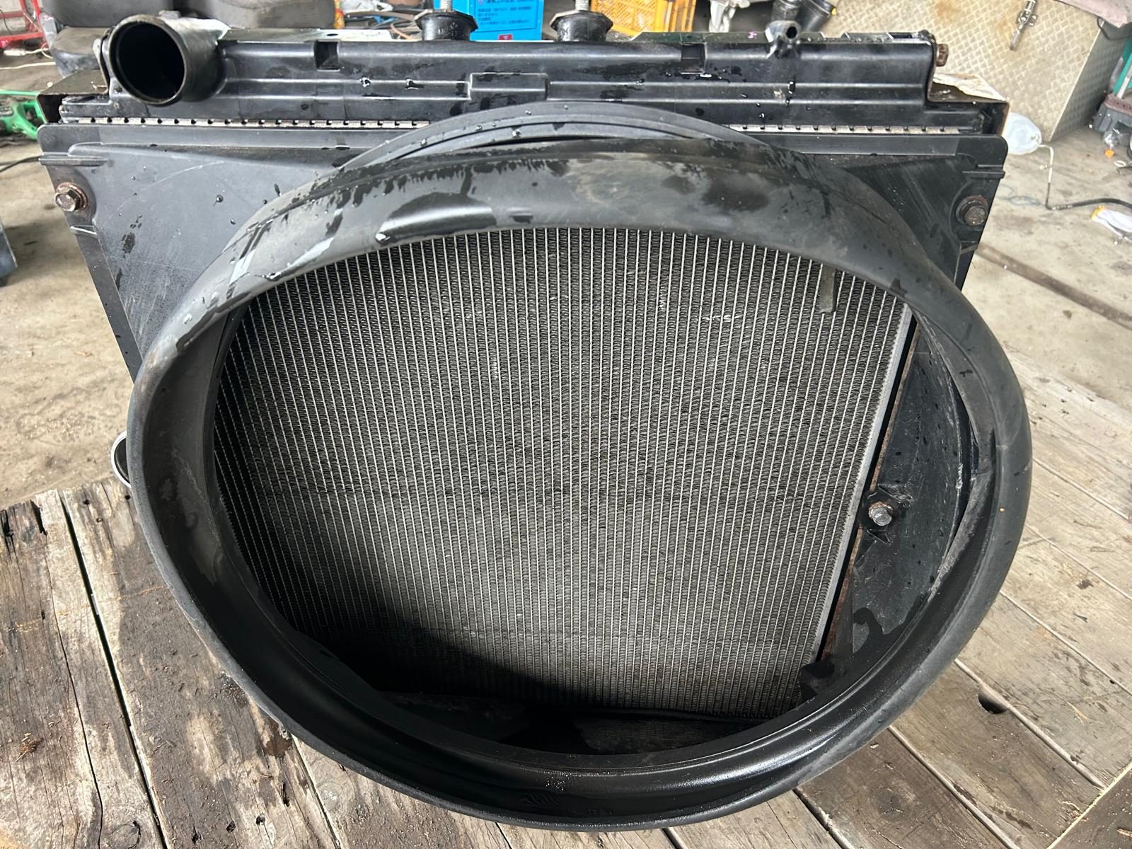 CG-AJ-17 | Canter FEB90 Radiator & Intercooler Set