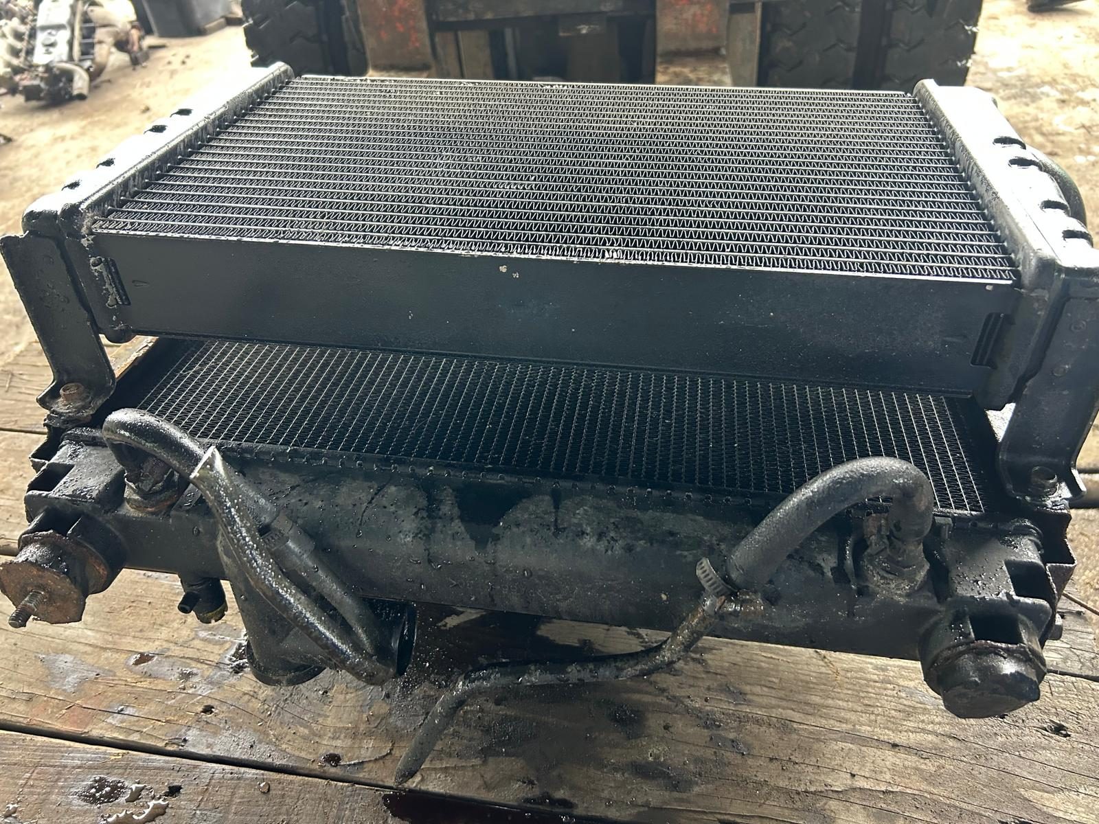 CG-AJ-17 | Canter FEB90 Radiator & Intercooler Set uploads/parts/CG-AJ-17_Canter_FEB90_Radiator_Intercooler_Set_photo_3.jpg